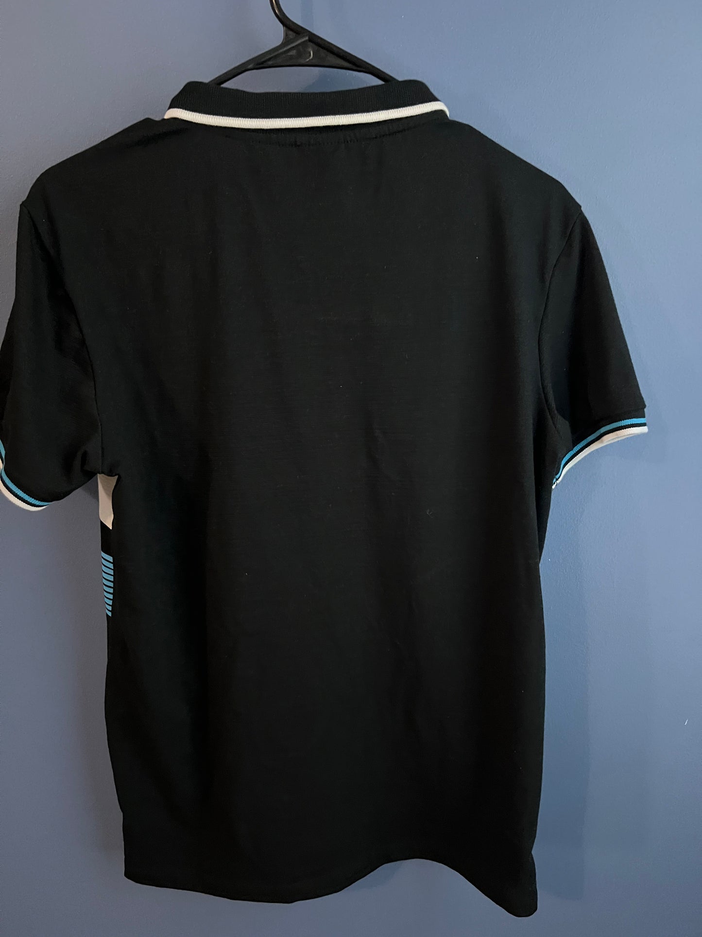 Men’s Polo Shirt Size Medium